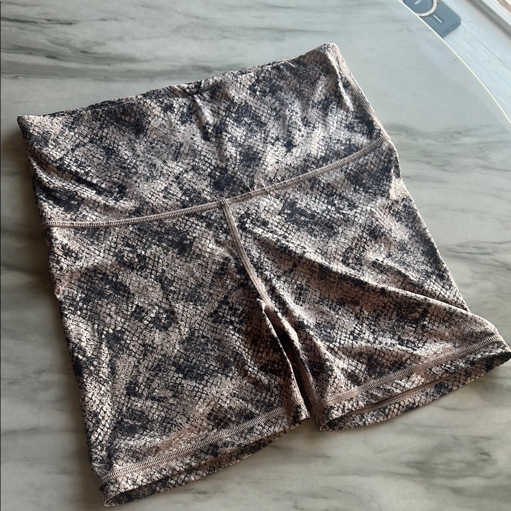 Eclipse Black and Gray Bike Shorts with Plush Velvet Finish
